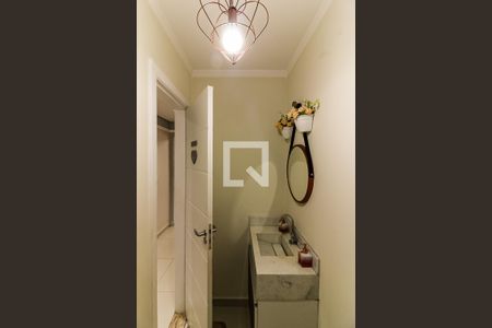 Casa à venda com 180m², 3 quartos e 3 vagas Casa à venda com 180m², 3 quartos e 3 vagasLavabo