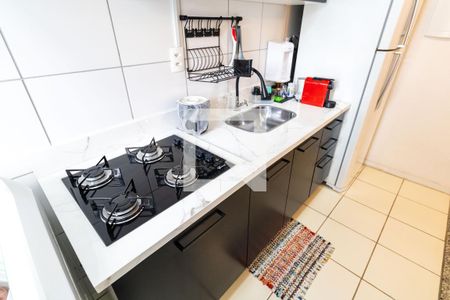 Apartamento para alugar com 51m², 2 quartos e 1 vaga Apartamento para alugar com 51m², 2 quartos e 1 vagaCozinha e Área de Serviço