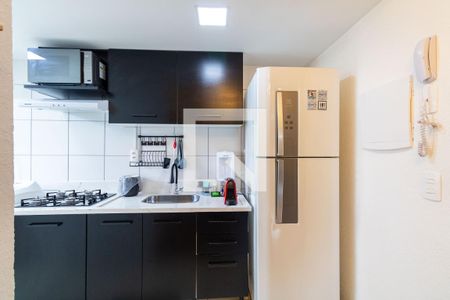 Apartamento para alugar com 51m², 2 quartos e 1 vaga Apartamento para alugar com 51m², 2 quartos e 1 vagaCozinha e Área de Serviço
