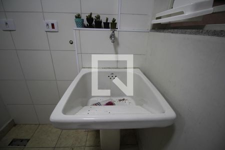 Casa para alugar com 47m², 1 quarto e 1 vagaÁrea de Serviço