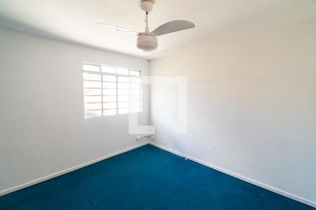 Casa à venda com 126m², 4 quartos e 2 vagas Casa à venda com 126m², 4 quartos e 2 vagasEdícula - Suíte