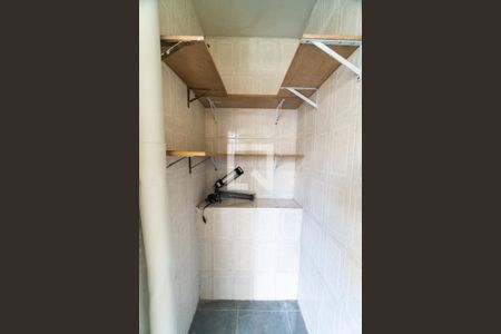 Casa à venda com 126m², 4 quartos e 2 vagas Casa à venda com 126m², 4 quartos e 2 vagasDespensa