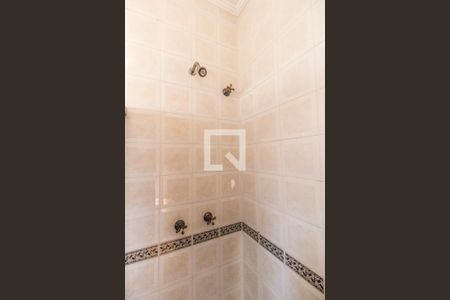 Casa de condomínio à venda com 320m², 5 quartos e 4 vagas Casa de condomínio à venda com 320m², 5 quartos e 4 vagasBanheiro da Suíte 4