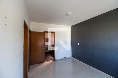 Casa de condomínio à venda com 320m², 5 quartos e 4 vagas Casa de condomínio à venda com 320m², 5 quartos e 4 vagasSuíte master