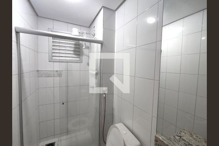 Apartamento para alugar com 60m², 2 quartos e 1 vaga Apartamento para alugar com 60m², 2 quartos e 1 vagaBanheiro da Suíte