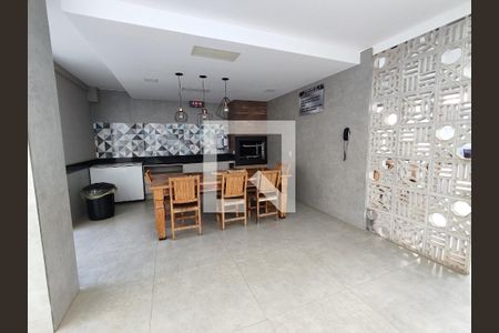 Apartamento para alugar com 60m², 2 quartos e 1 vaga Apartamento para alugar com 60m², 2 quartos e 1 vagaÁrea comum - Churrasqueira