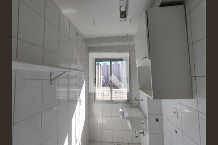 Apartamento para alugar com 60m², 2 quartos e 1 vaga Apartamento para alugar com 60m², 2 quartos e 1 vagaCozinha e Área de Serviço