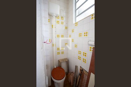 Apartamento à venda com 69m², 2 quartos e sem vagaBanheiro de Serviço