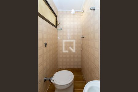 Apartamento para alugar com 296m², 3 quartos e 3 vagas Apartamento para alugar com 296m², 3 quartos e 3 vagasBanheiro de Serviço