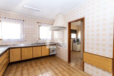 Apartamento para alugar com 296m², 3 quartos e 3 vagas Apartamento para alugar com 296m², 3 quartos e 3 vagasCozinha
