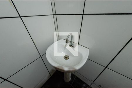 Casa à venda com 160m², 3 quartos e 3 vagas Casa à venda com 160m², 3 quartos e 3 vagasLavabo externo