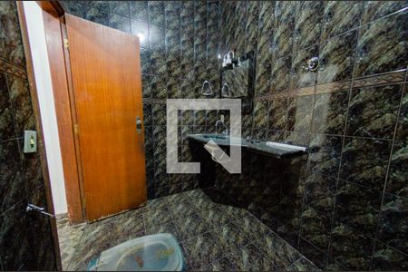 Casa à venda com 160m², 3 quartos e 3 vagas Casa à venda com 160m², 3 quartos e 3 vagasBanheiro