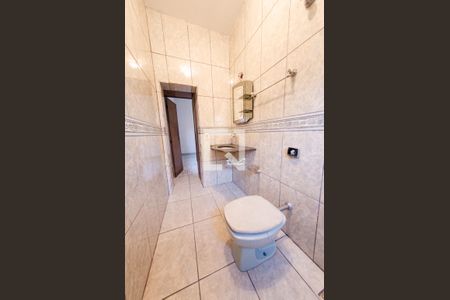 Casa à venda com 160m², 3 quartos e 3 vagas Casa à venda com 160m², 3 quartos e 3 vagasBanheiro suíte