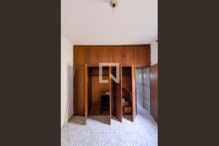 Casa à venda com 160m², 3 quartos e 3 vagas Casa à venda com 160m², 3 quartos e 3 vagasSuíte