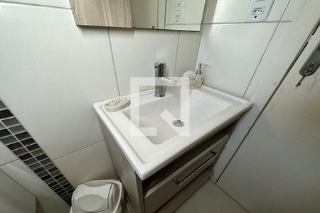 Casa à venda com 92m², 2 quartos e 2 vagasBanheiro da Suíte 2 