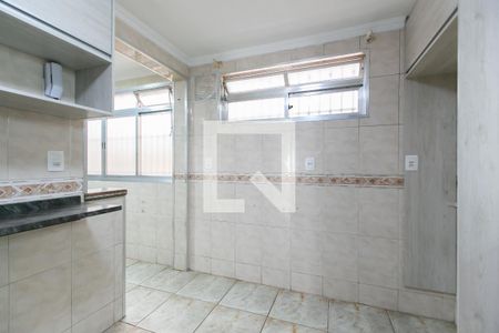 Apartamento para alugar com 56m², 2 quartos e 1 vaga Apartamento para alugar com 56m², 2 quartos e 1 vagaCozinha - Armários