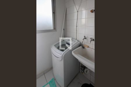 Apartamento à venda com 57m², 2 quartos e 1 vaga Apartamento à venda com 57m², 2 quartos e 1 vagaÁrea de Serviço