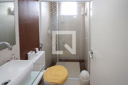 Apartamento à venda com 57m², 2 quartos e 1 vaga Apartamento à venda com 57m², 2 quartos e 1 vagaBanheiro