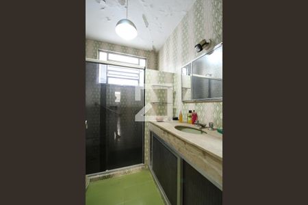 Casa à venda com 477m², 5 quartos e 3 vagasBanheiro Social