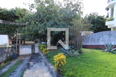 Casa à venda com 477m², 5 quartos e 3 vagasÁrea Externa - Frente