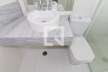 Apartamento para alugar com 270m², 4 quartos e 4 vagas Apartamento para alugar com 270m², 4 quartos e 4 vagasBanheiro da Suíte 3