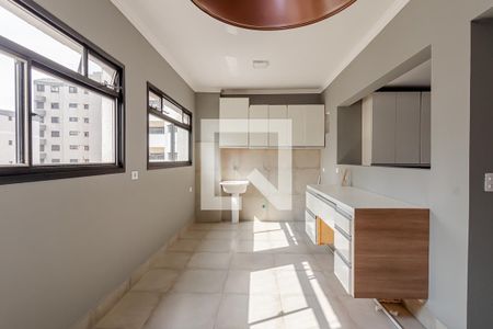 Apartamento para alugar com 270m², 4 quartos e 4 vagas Apartamento para alugar com 270m², 4 quartos e 4 vagasÁrea de Serviço