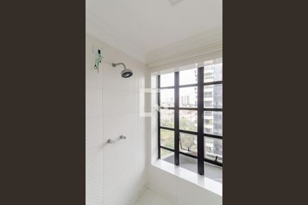 Apartamento para alugar com 270m², 4 quartos e 4 vagas Apartamento para alugar com 270m², 4 quartos e 4 vagasBanheiro da Suíte 4