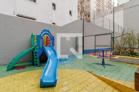 Apartamento para alugar com 270m², 4 quartos e 4 vagas Apartamento para alugar com 270m², 4 quartos e 4 vagasPlayground
