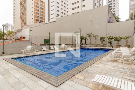 Apartamento para alugar com 270m², 4 quartos e 4 vagas Apartamento para alugar com 270m², 4 quartos e 4 vagasPiscina
