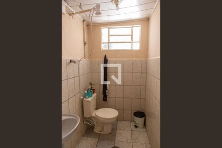 Casa à venda com 176m², 2 quartos e 1 vagaCasa 2 - Banheiro