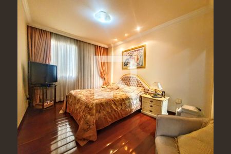 Apartamento à venda com 164m², 4 quartos e 3 vagas Apartamento à venda com 164m², 4 quartos e 3 vagasQuarto2