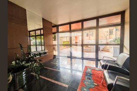 Apartamento à venda com 164m², 4 quartos e 3 vagas Apartamento à venda com 164m², 4 quartos e 3 vagasHall