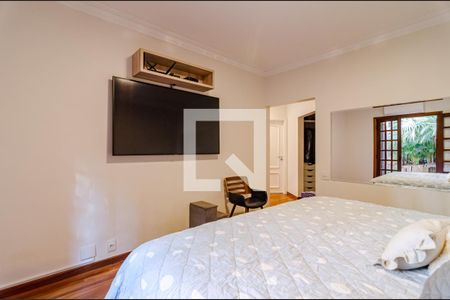 Casa à venda com 350m², 4 quartos e 5 vagasSuíte