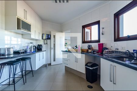 Casa à venda com 350m², 4 quartos e 5 vagasCozinha