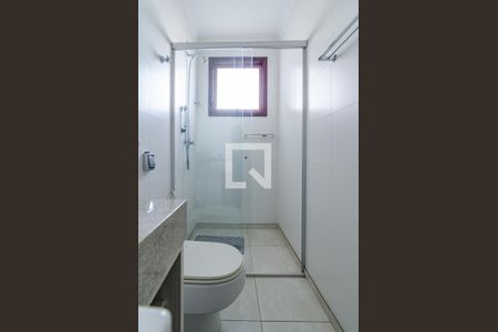 Casa à venda com 350m², 4 quartos e 5 vagasBanheiro 2