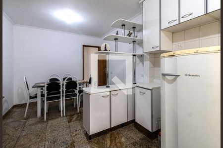 Casa à venda com 150m², 3 quartos e 2 vagas Casa à venda com 150m², 3 quartos e 2 vagasCozinha