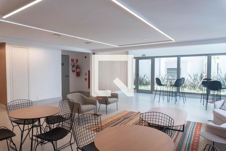 Studio para alugar com 25m², 1 quarto e sem vaga Studio para alugar com 25m², 1 quarto e sem vagaHall de entrada