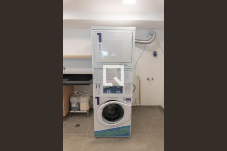 Studio para alugar com 25m², 1 quarto e sem vaga Studio para alugar com 25m², 1 quarto e sem vagaLavanderia