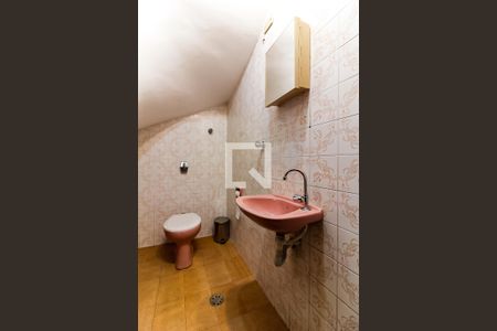 Casa à venda com 140m², 3 quartos e 2 vagasLavabo