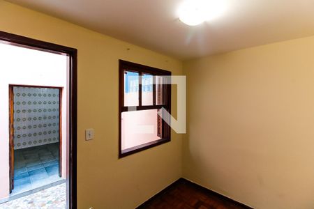 Casa à venda com 140m², 3 quartos e 2 vagasQuarto de Serviço