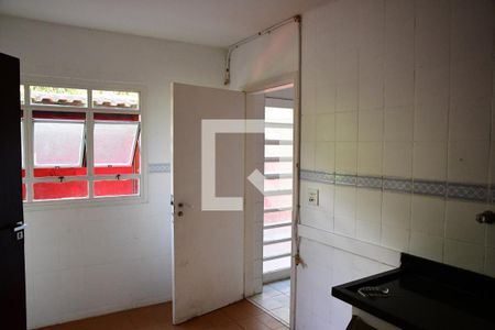 Casa de condomínio para alugar com 237m², 4 quartos e 2 vagasCozinha