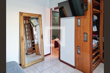 Casa à venda com 199m², 3 quartos e 2 vagas Casa à venda com 199m², 3 quartos e 2 vagasSuíte
