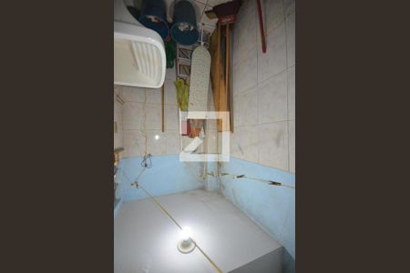 Apartamento à venda com 60m², 2 quartos e 1 vagaÁrea de Serviço