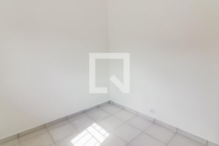 Quarto de casa para alugar com 1 quarto, 25m² em Jardim das Esmeraldas, São Paulo