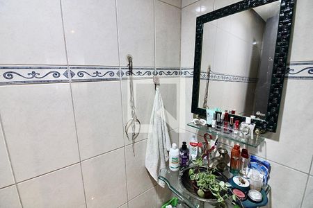 Apartamento à venda com 224m², 5 quartos e 2 vagas Apartamento à venda com 224m², 5 quartos e 2 vagasBanheiro da Suíte 1