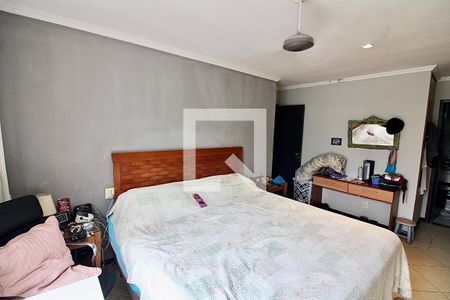 Apartamento à venda com 224m², 5 quartos e 2 vagas Apartamento à venda com 224m², 5 quartos e 2 vagasSuíte 2