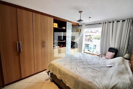 Apartamento à venda com 224m², 5 quartos e 2 vagas Apartamento à venda com 224m², 5 quartos e 2 vagasSuíte 2