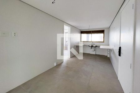 Apartamento à venda com 280m², 4 quartos e 1 vaga Apartamento à venda com 280m², 4 quartos e 1 vagaCozinha