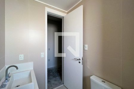 Apartamento à venda com 280m², 4 quartos e 1 vaga Apartamento à venda com 280m², 4 quartos e 1 vagaBanheiro da Suíte 4