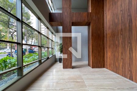 Apartamento à venda com 280m², 4 quartos e 1 vaga Apartamento à venda com 280m², 4 quartos e 1 vagaÁrea comum